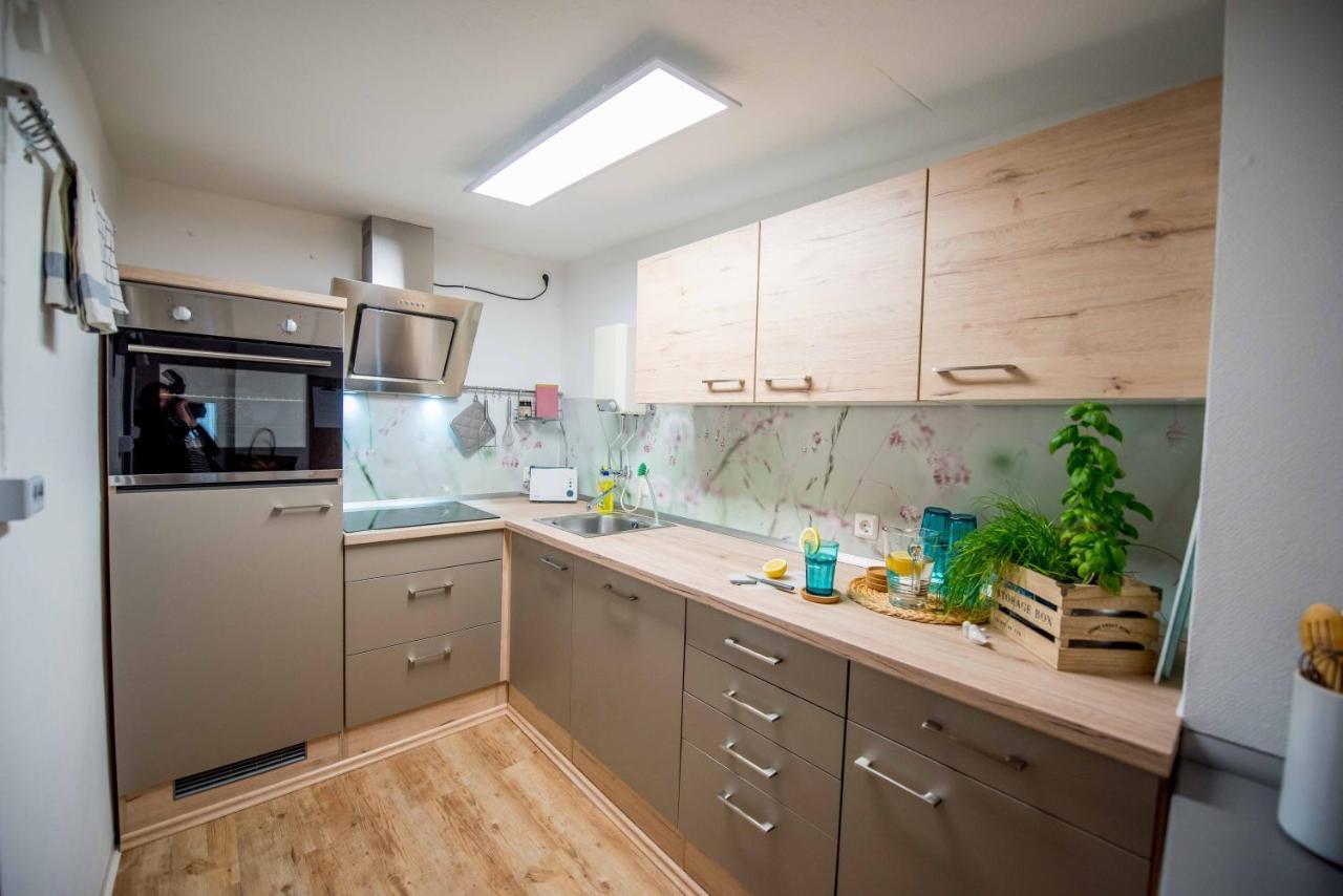 Stilvolle Ferienwohnung Am Historischen Nikolaitor Eisenach Bagian luar foto