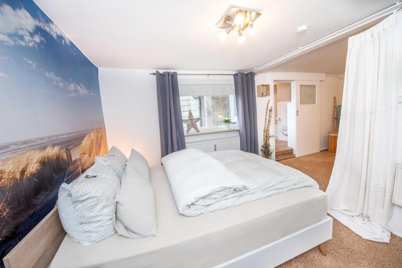 Stilvolle Ferienwohnung Am Historischen Nikolaitor Eisenach Bagian luar foto